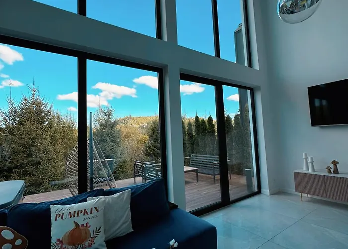 Black Diamonds Hill Villa *